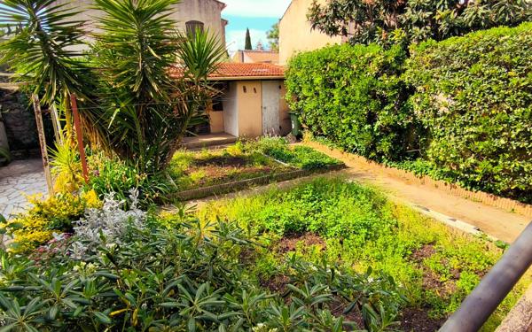 Maison à vendre    6 pièces • 160 m2 Nîmes
