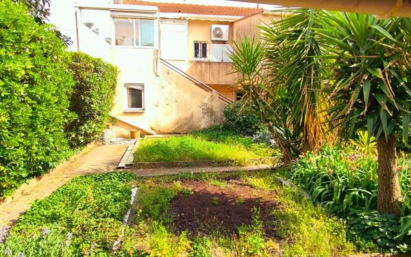 Maison à vendre    6 pièces • 160 m2 Nîmes