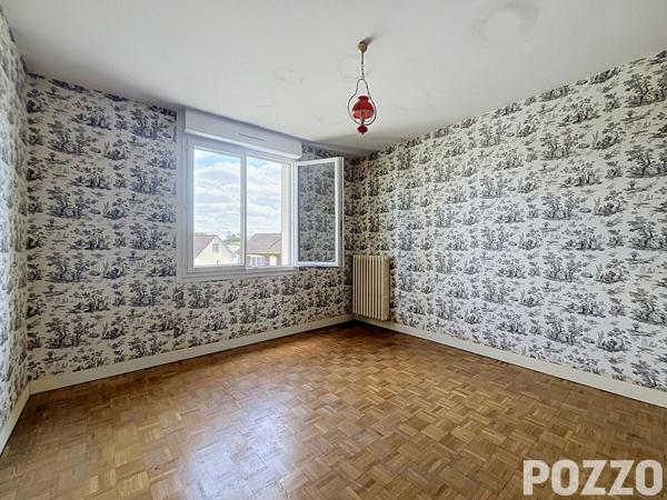 MAISON - 7 pièces - 5 chambres - 127 m² - jardin - 507 m² - sous-sol - Saint-Lo SAINT LO