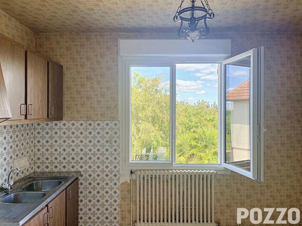 MAISON - 7 pièces - 5 chambres - 127 m² - jardin - 507 m² - sous-sol - Saint-Lo SAINT LO