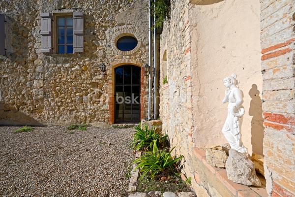 Corps de ferme de 355 m²