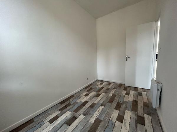 Appartement Caudebec Les Elbeuf T1-Bis Réf TREFF-1ETG-N2