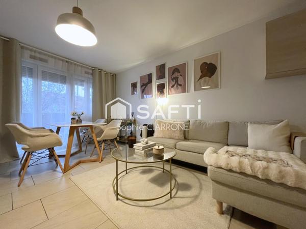 Appartement à vendre à VILLERUPT  73M2 rénové 4 pièces.Appartement idéal pour primo-accédants, jeunes couples ou familles monoparentales.