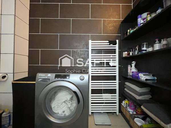 Appartement à vendre à VILLERUPT  73M2 rénové 4 pièces.Appartement idéal pour primo-accédants, jeunes couples ou familles monoparentales.