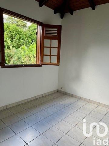 Maison traditionnelle 4 pièces de 87 m² à Lamentin (97129)