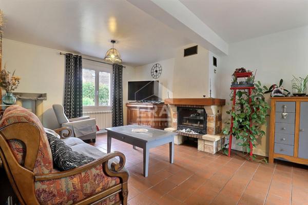 A VENDRE MAISON FAMILIALE AVEC DEPENDANCE MORIGNY CHAMPIGNY 91150.