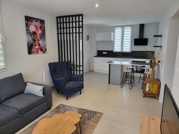 À louer – Appartement T2 entièrement meublé de 60 m² - VETRAZ MONTHOUX (74)