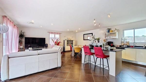 Maison moderne avec piscine à Salses-le-Château