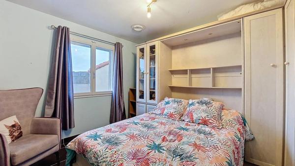 Maison moderne avec piscine à Salses-le-Château