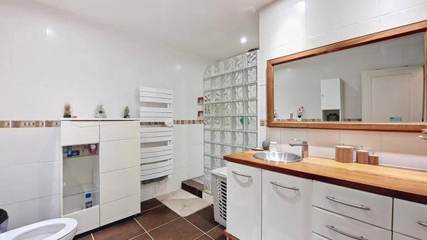 Maison moderne avec piscine à Salses-le-Château