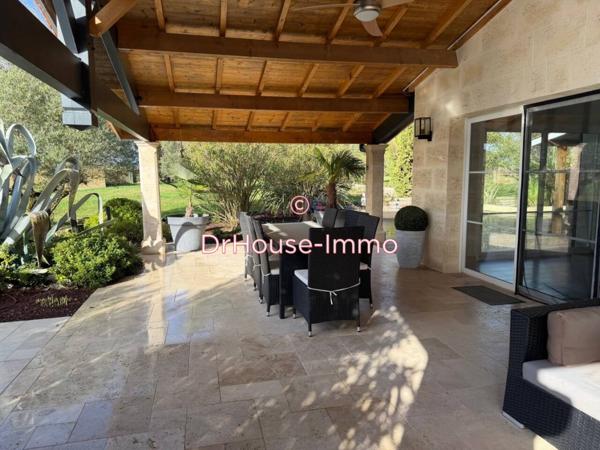 Maison à vendre 8 pièces de 314 m²