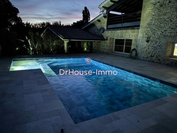 Maison à vendre 8 pièces de 314 m²