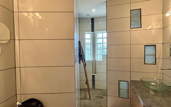 Maison à vendre    5 pièces • 155 m2 Poussan