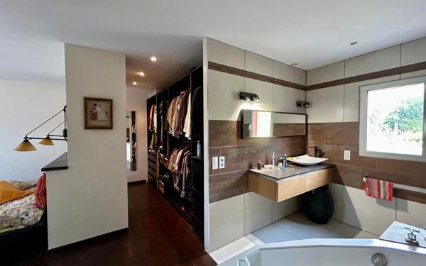 Maison à vendre    5 pièces • 155 m2 Poussan