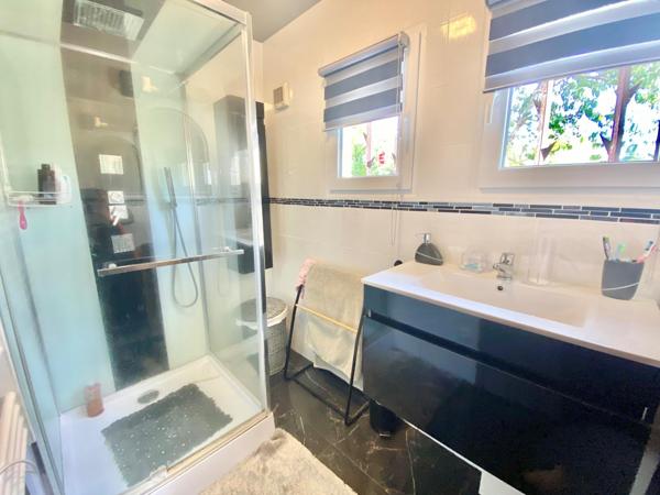 MAISON 4 CHAMBRES AVEC GARAGE PROCHE DREUX