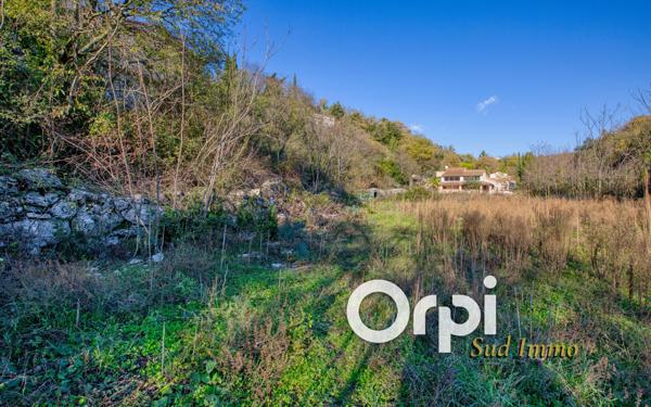 Terrain à vendre    Alissas