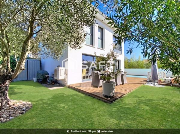Maison contemporaine avec piscine, aucun travaux à prévoir : un vrai coup de cœur !