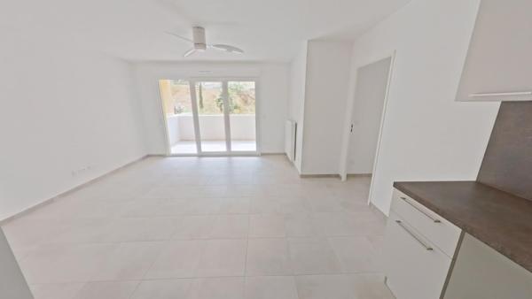 Location Appartement 3 pièces 60.74 m² - Menton 06500