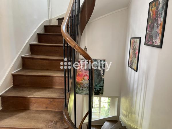 Maison 7 pièces - 169 m²