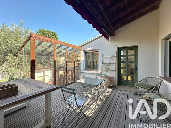 Appartement à vendre 4 pièces 110 m² Châteauneuf-de-Gadagne