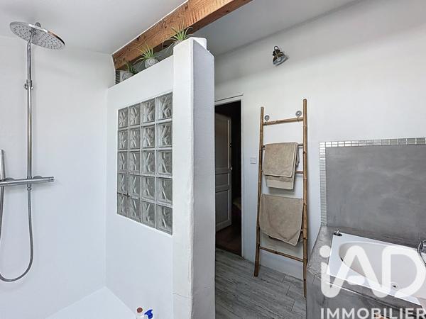 Appartement à vendre 4 pièces 110 m² Châteauneuf-de-Gadagne