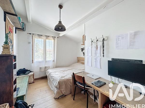 Appartement à vendre 4 pièces 110 m² Châteauneuf-de-Gadagne