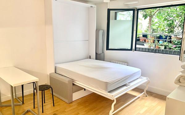 Appartement à louer    1 pièce • 20 m2 Paris 20