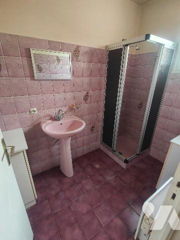 Maison familiale située à VALLET, au calme, proche des commerces et des écoles