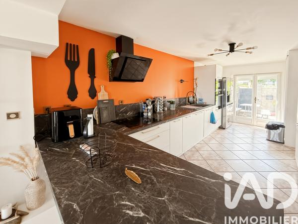 Maison à vendre 6 pièces 135 m² Pont-sur-Yonne