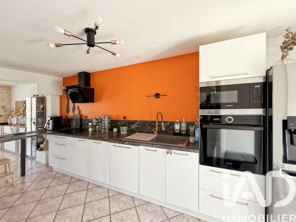 Maison à vendre 6 pièces 135 m² Pont-sur-Yonne