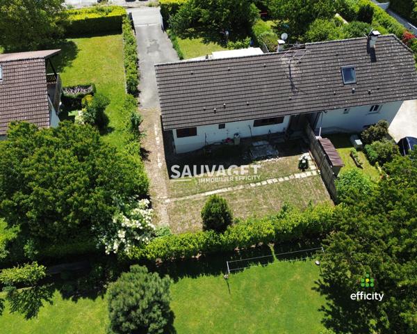 Maison
         4 pièces
        - 88 m² Exclusivité 449 000 € *