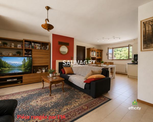 Maison
         4 pièces
        - 88 m² Exclusivité 449 000 € *