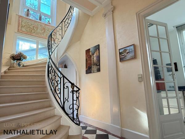 Maison de ville de 1850 ,  à vendre , Orleans cathédrale