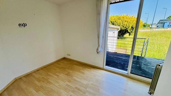 Maison 5 pièces 136 m2 avec piscine.