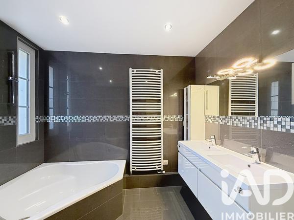 Appartement à vendre 4 pièces 83 m² Nanterre