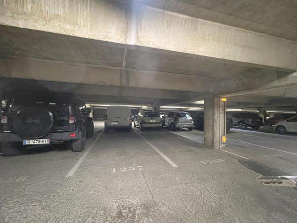 centre ville parking sécurisé en sous-sol