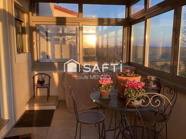 ancien corps de ferme en partie rénové