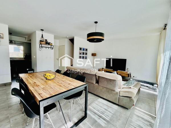 MAISON CONTEMPORAINE DANS UN SECTEUR PRISÉ À LA CIOTAT