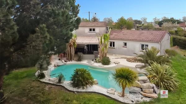 Villa familiale de 164 m2 avec magnifique espace piscine à Calmont