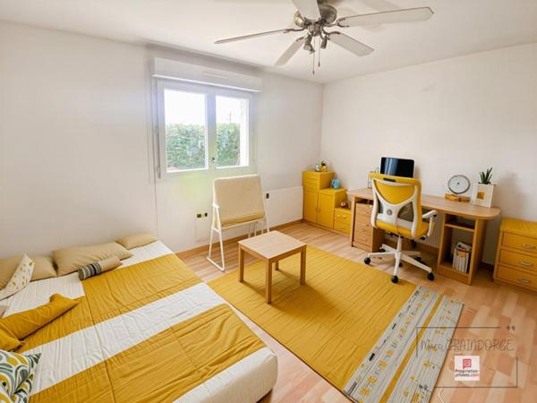 Villa familiale de 164 m2 avec magnifique espace piscine à Calmont