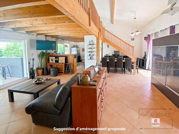 Villa familiale de 164 m2 avec magnifique espace piscine à Calmont