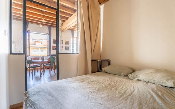 Appartement à vendre    2 pièces • 56,43 m2 Lyon 1