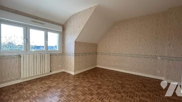 Maison 3 CHAMBRES, TERRAIN, GARAGE, C-GONTIER