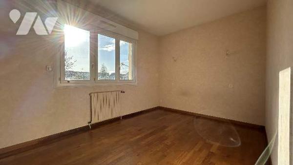 Maison 3 CHAMBRES, TERRAIN, GARAGE, C-GONTIER