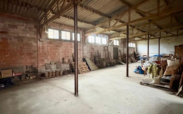 Maison à vendre    5 pièces •  Lussac-les-Églises