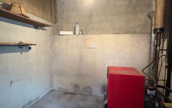 Maison à vendre    5 pièces •  Lussac-les-Églises