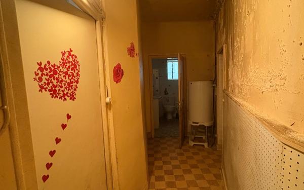 Maison à vendre    5 pièces •  Lussac-les-Églises