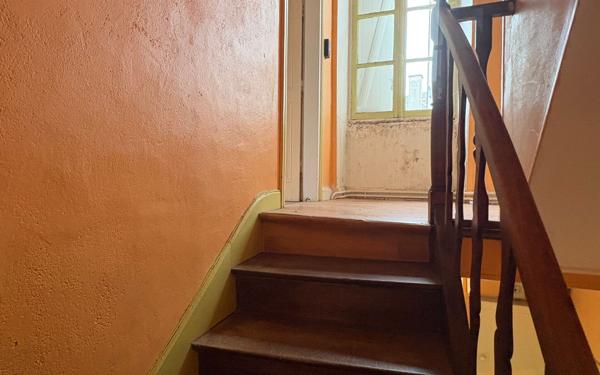 Maison à vendre    5 pièces •  Lussac-les-Églises