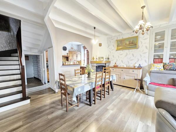 Immobilier Josselin (56120) – Maison de village 135m2 – 324 500 €