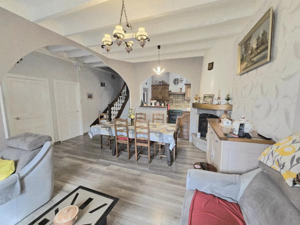 Immobilier Josselin (56120) – Maison de village 135m2 – 324 500 €